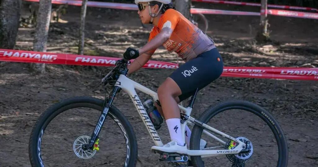 Anna Vitória: a jovem ciclista baiana que brilhará no Mundial na Europa