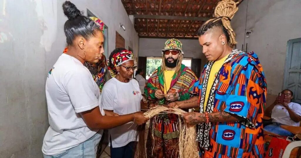 Artesãs de Maragogipinho criam biojoias para desfile na SPFW 2025