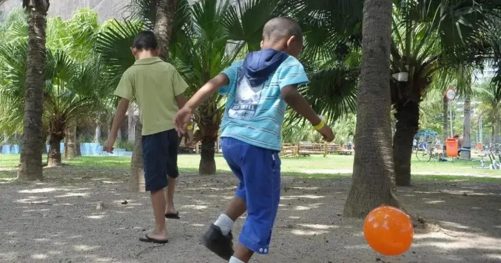 Bahia registra 685 casos de abandono infantil em 2024: dados alarmantes
