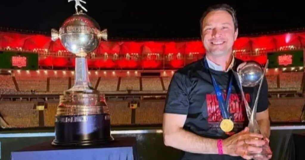 Bruno Pivetti conquista Copa Intercontinental pelo Flamengo sub-20