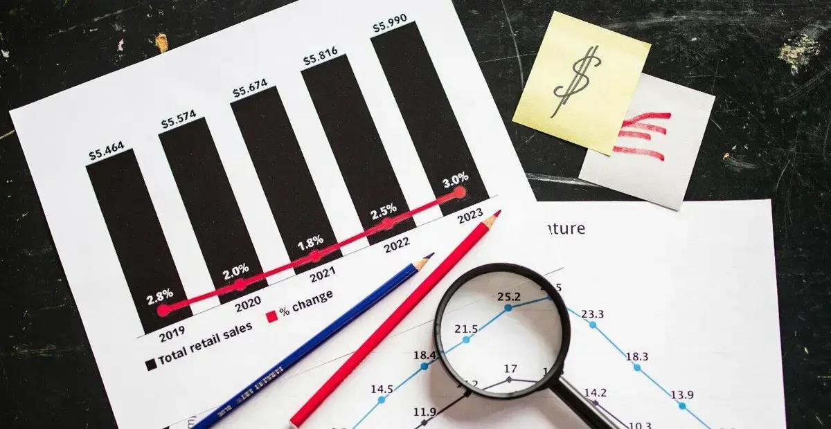 Como revisar seu planejamento financeiro sem frustrações: dicas essenciais