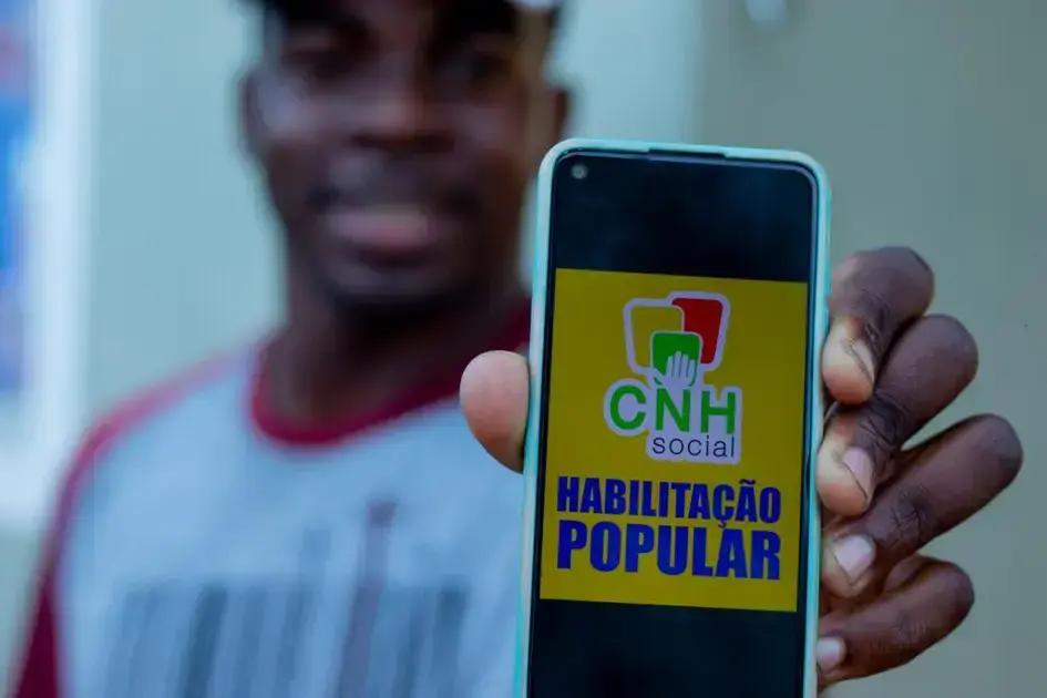 Descubra Como a CNH Social Transforma Vidas com Habilitação Gratuita