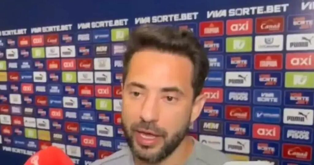 Everton Ribeiro projeta duelo contra Fluminense na Copa do Brasil