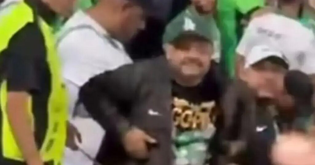 Gestos racistas de torcedor do Atlético Nacional marcam jogo contra o São Paulo