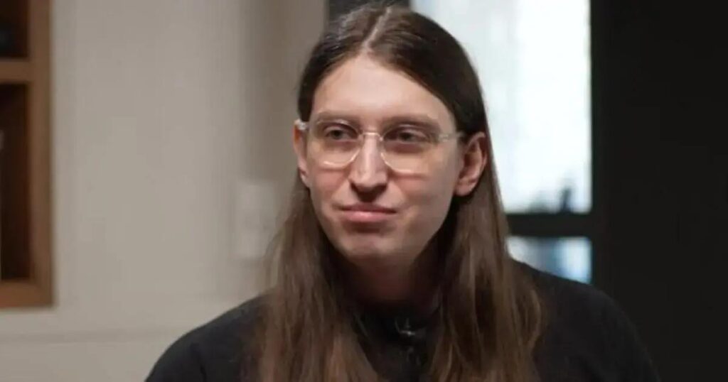 Google obrigado a revelar autor de ameaças a Felca; multa pode ser aplicada