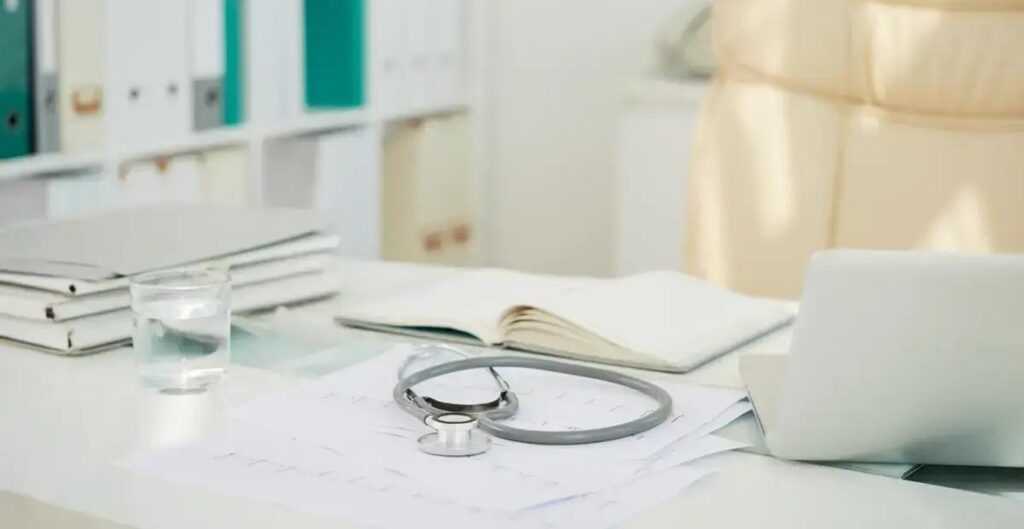 Impactos da reforma tributária para clínicas médicas em 2025