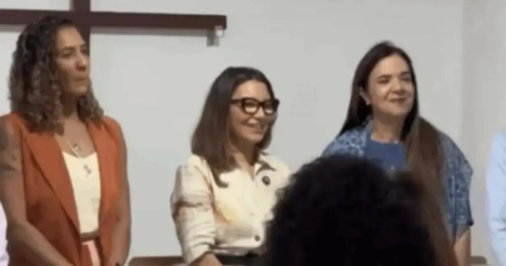 Janja da Silva participa de encontro com evangélicas em Salvador