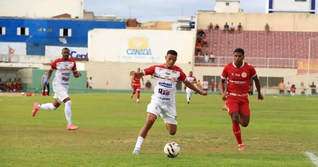 Juazeirense empata com América-RN e decisão avança para Natal na Série D