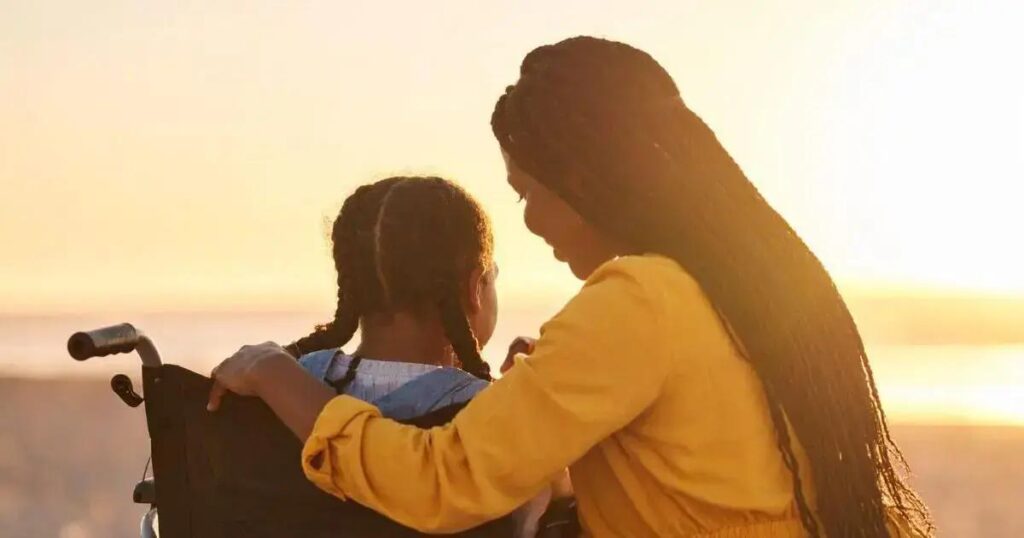 Justiça garante jornada reduzida sem corte salarial para mãe de criança deficiente