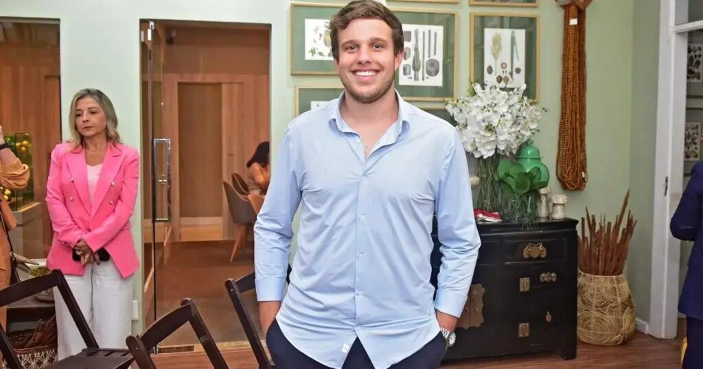 Nicolau Eloy celebra aniversário em Salvador com conquistas empresariais