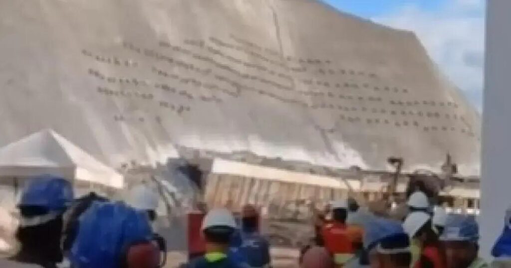 Obra de contenção cede em centro do Mercado Livre em Simões Filho