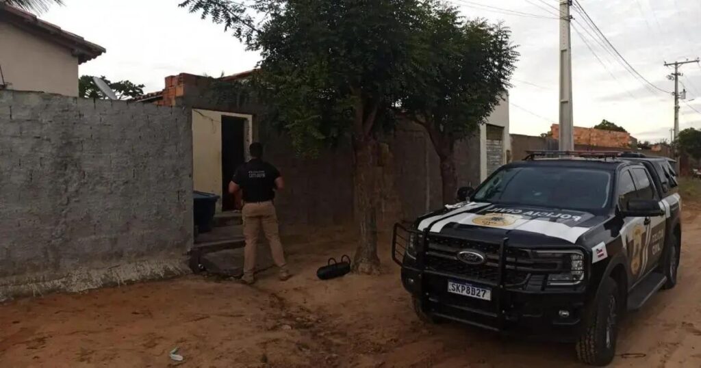 Polícia prende dois homens no Nordeste baiano por armazenar pornografia infantil