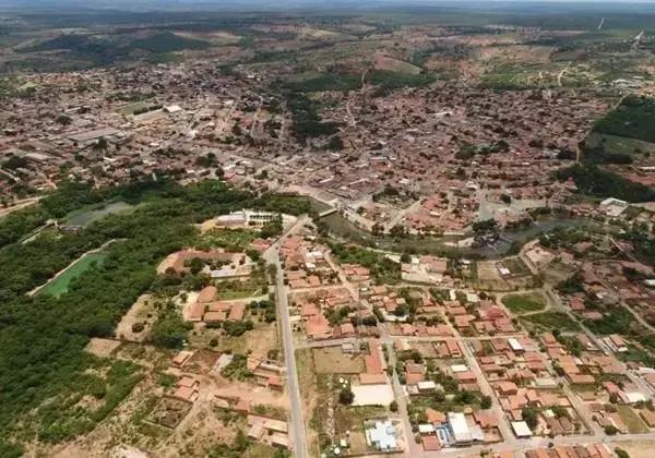 Prefeitura da Bahia fecha contratos milionários para compra de alimentos