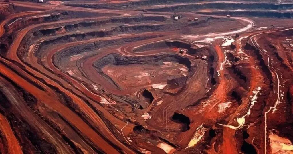 Quatro trabalhadores mortos em mina chilena após terremoto de 4,2