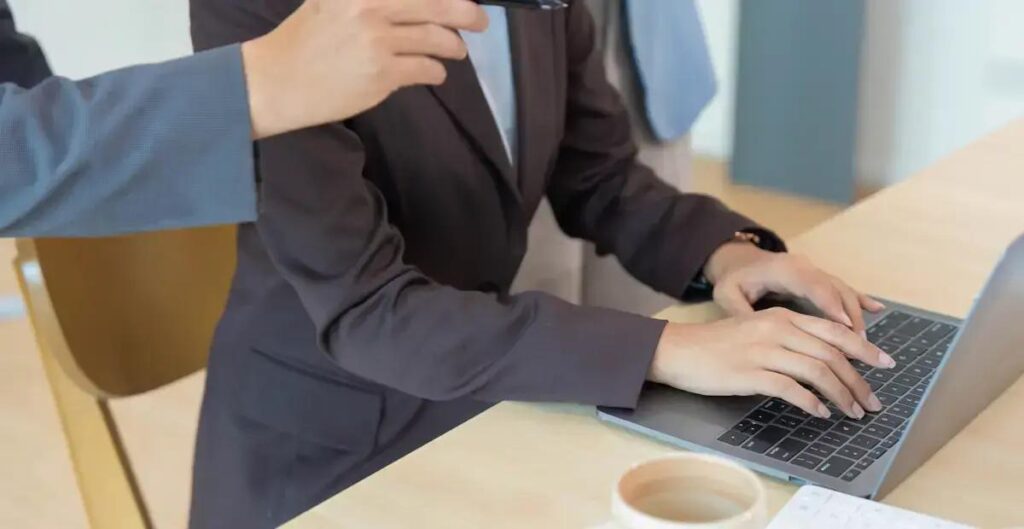 Receita Federal libera novo manual do piloto da CBS para testes da reforma