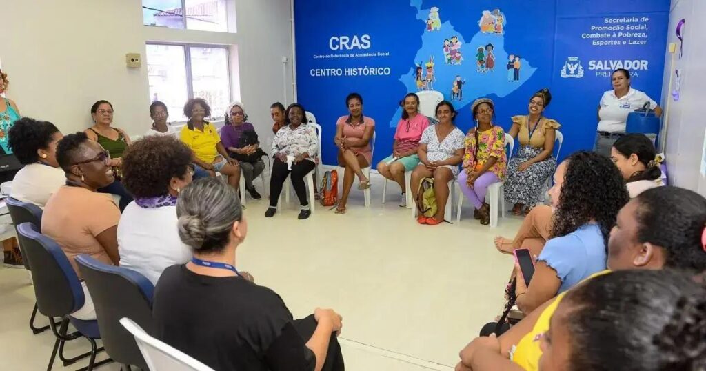 Salvador intensifica combate à violência contra mulher em Cras e Creas