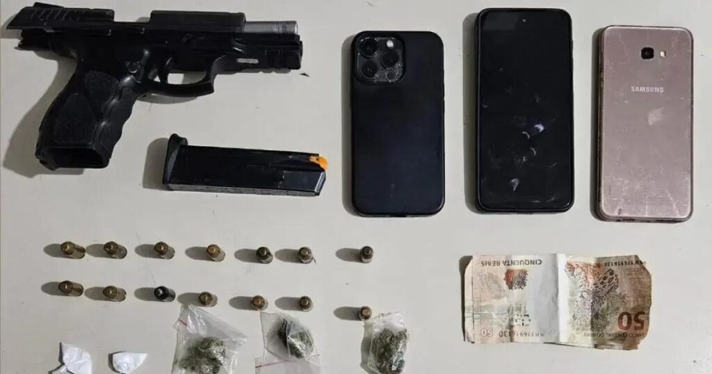 Suspeito de tráfico é preso com pistola na região de Salvador