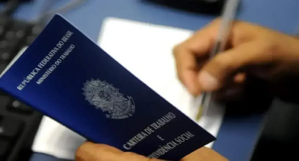 5 profissões em alta para quem tem 40 anos ou mais em 2025