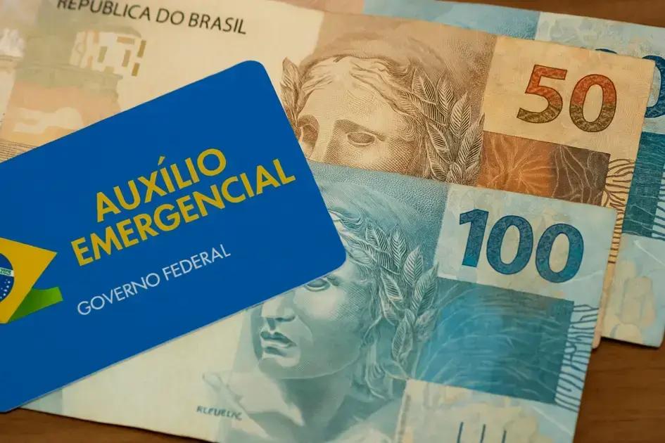 Auxílio Emergencial: 5 grupos isentos da devolução e como consultar sua situação