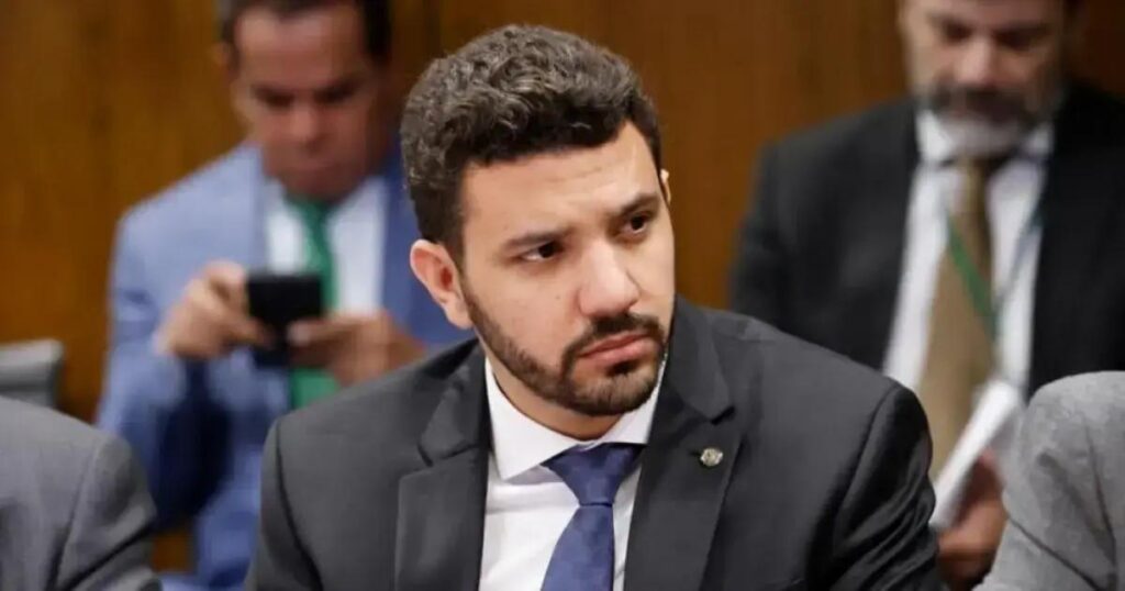 Bagagem de mão gratuita: Senado aprova projeto e Câmara discute regras