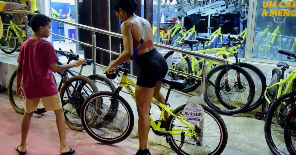 Bicicletário de Itapuã tem programação especial de Dia das Crianças
