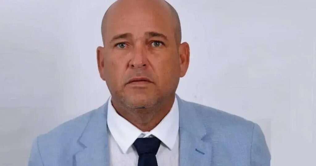 Deputado Binho Galinha é suspenso do PRD após prisão por chefiar milícia