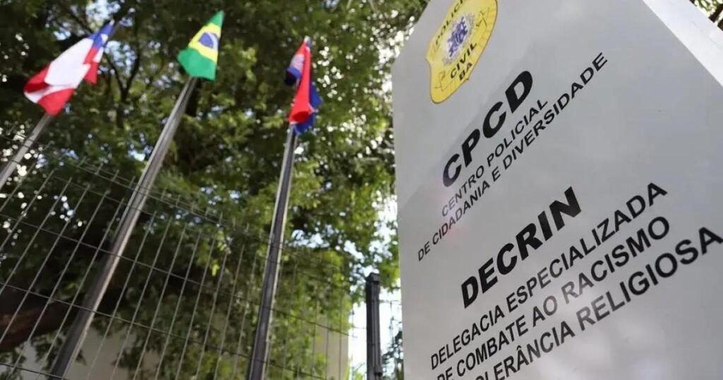 Idoso preso por injúria racial em supermercado de Salvador após discussão