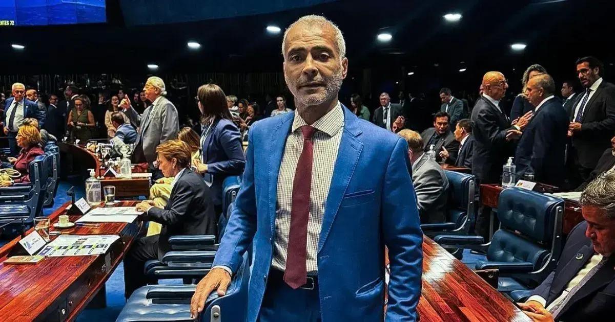 Justiça do Rio determina leilão de mansão e carros de Romário