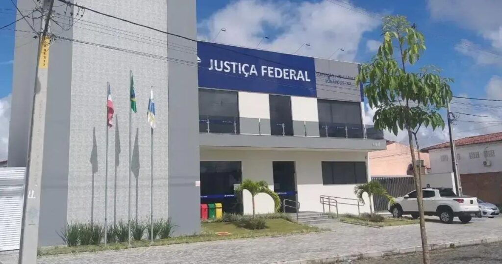 Justiça Federal absolve cacique Pataxó Bacurau em disputa territorial na Bahia