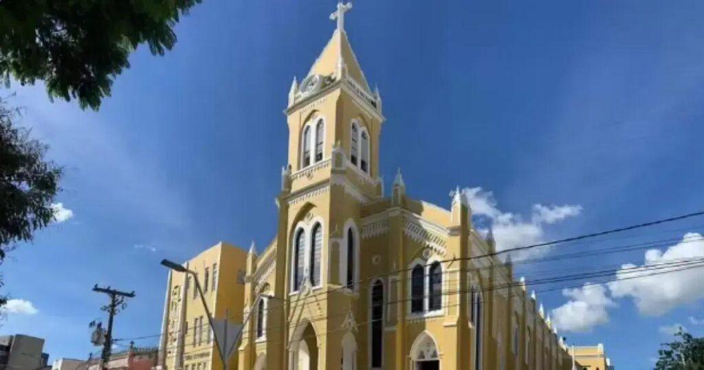 Justiça proíbe Arquidiocese de criar enfiteuses em Vitória da Conquista