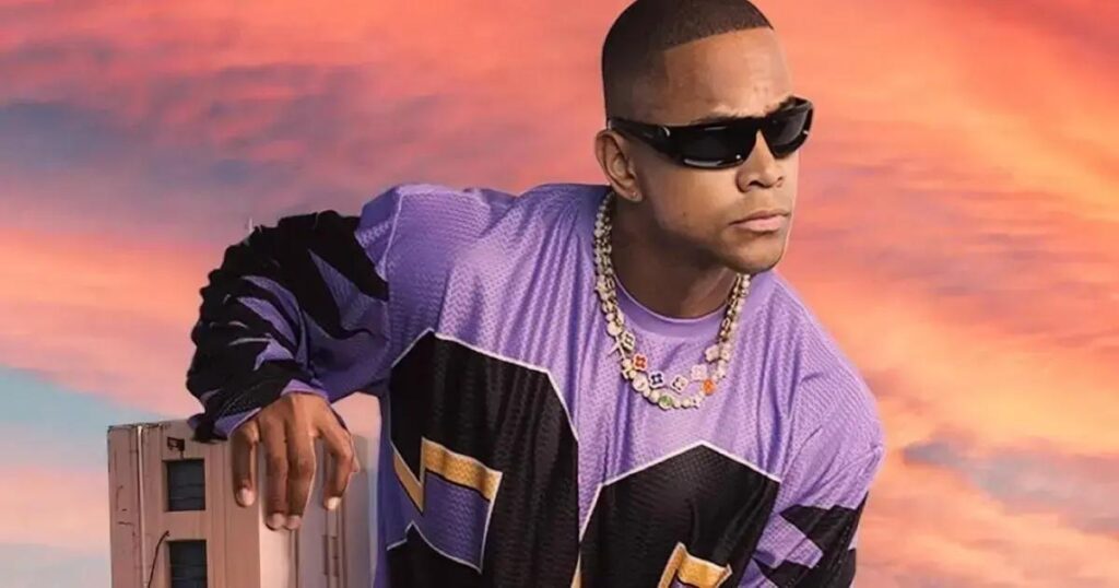 Léo Santana celebra 20 anos de carreira com show gratuito em Salvador