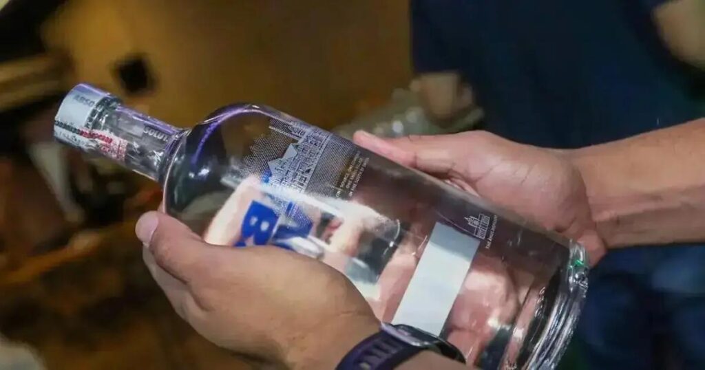 Metanol em bebidas causa 10 mortes e 47 intoxicações no Brasil