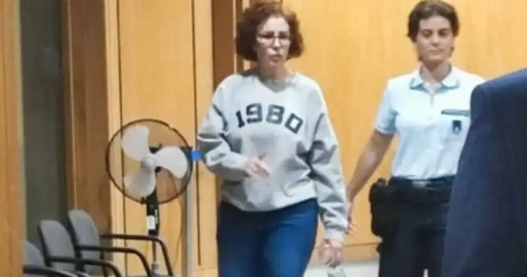 Ministério Público italiano apoia extradição de Carla Zambelli ao Brasil