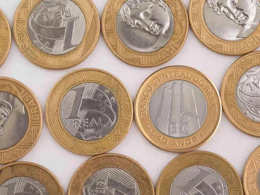 Moedas de R$1 que valem milhares: descubra se você tem uma raridade