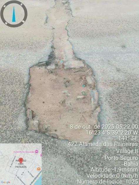 Moradores de Porto Seguro reclamam de buracos deixados pela EMBASA