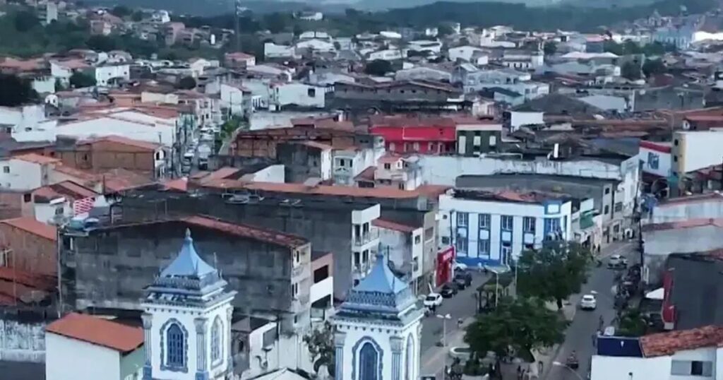 MP aponta gratificações que superam salários de servidores em Santo Amaro