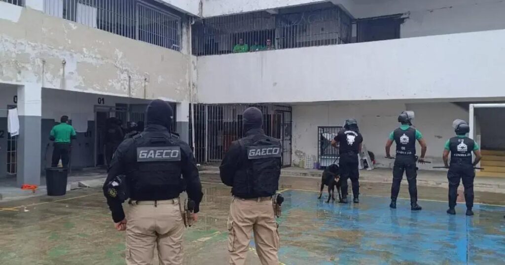 MP-BA e Seap realizam operação em presídio de Eunápolis contra crime organizado