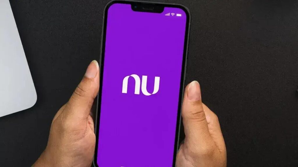 Nubank revela 3 erros que estão derrubando o limite do cartão em 2025