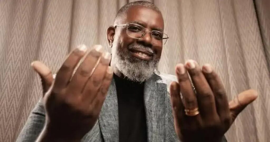 Péricles recebe título de Cidadão Baiano em cerimônia na AL-BA