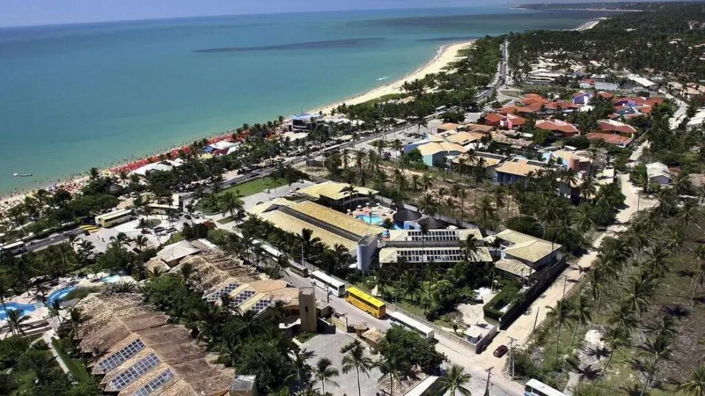 Porto Seguro: Berço do Brasil com praias paradisíacas e festas inesquecíveis