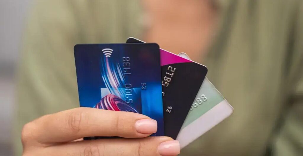 Senado aprova portabilidade automática de conta-salário em até 2 dias