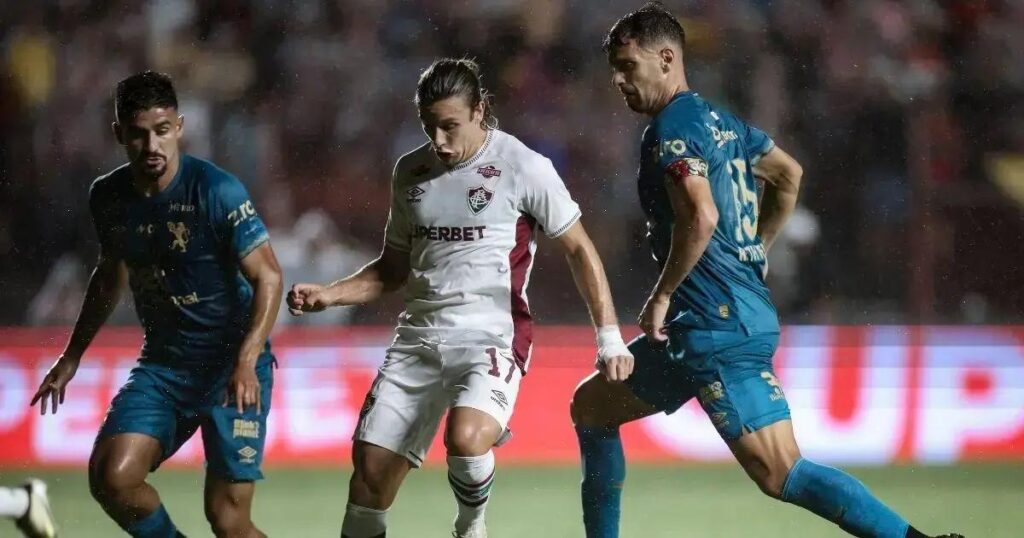 Sport pode pedir anulação de empate com Fluminense por erro de arbitragem