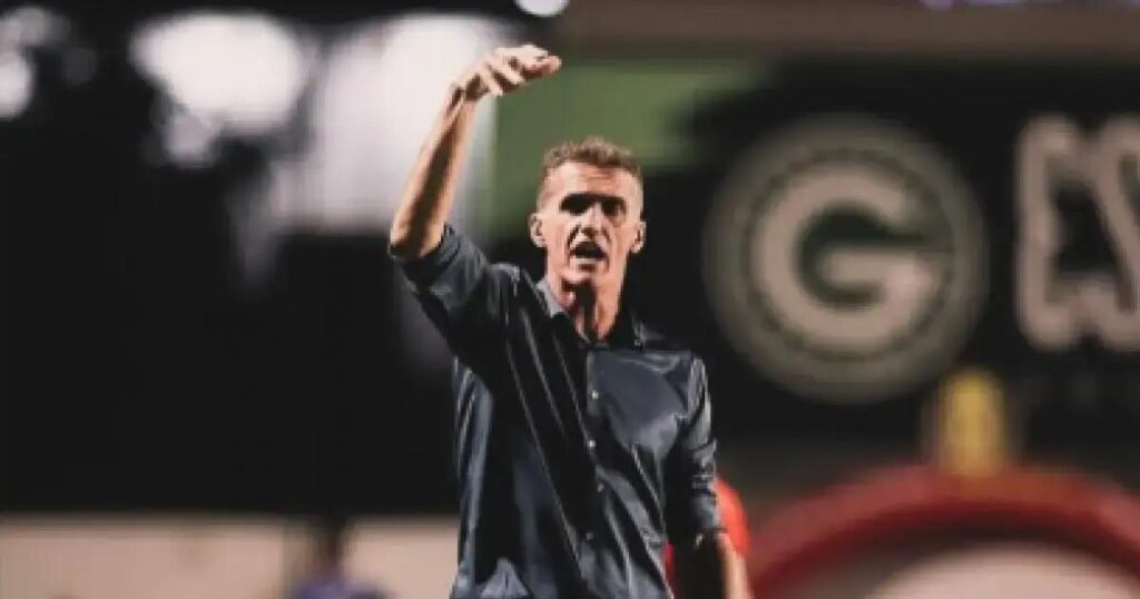 Vagner Mancini é demitido do Goiás após empate na Série B do Brasileirão