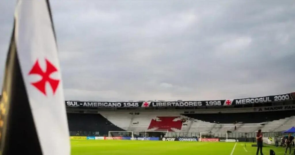 Vasco x Vitória: Confronto decisivo pela 27ª rodada do Brasileirão