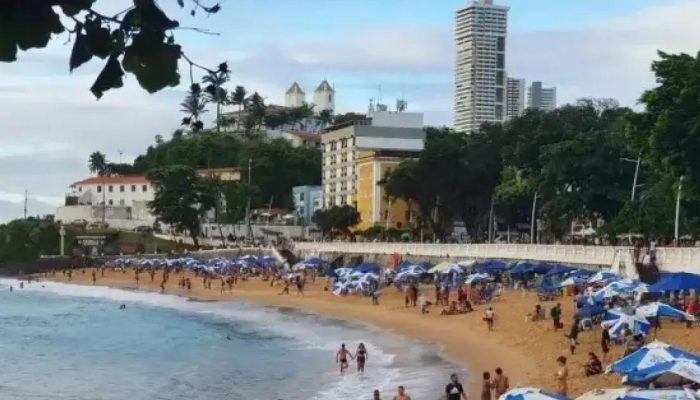 22 praias impróprias para banho em Salvador neste final de semana