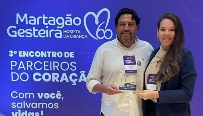 33 Contemporâneo recebe homenagem do Martagão Gesteira por parceria solidária