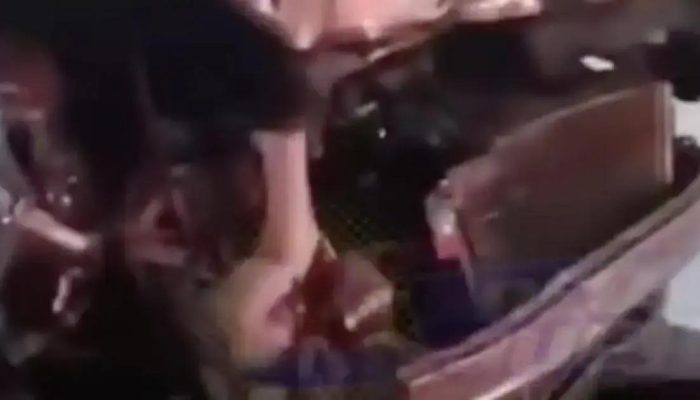 Acidente na Avenida ACM deixa carro destruído em Salvador, sem feridos