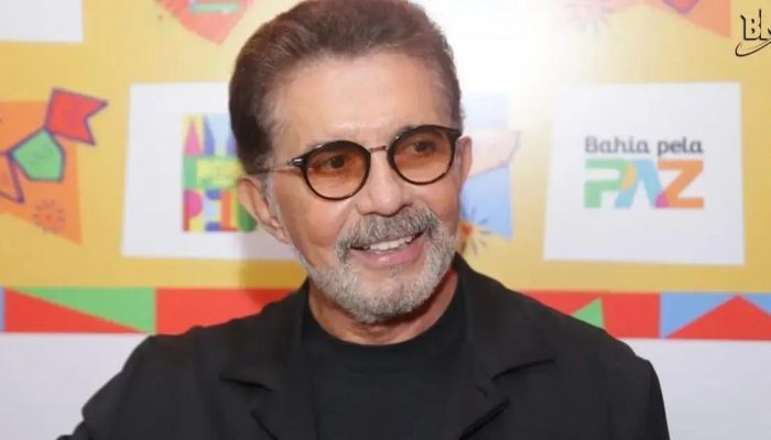 Adelmário Coelho se apresenta no São João e revê momentos da carreira