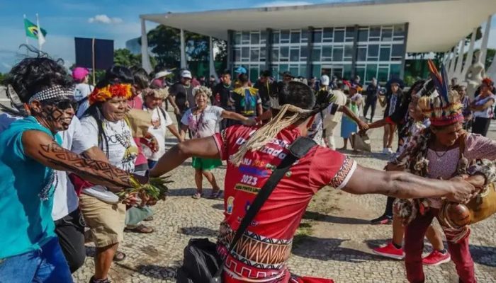 AGU e STF promovem plano para regularização de terras indígenas em litígio
