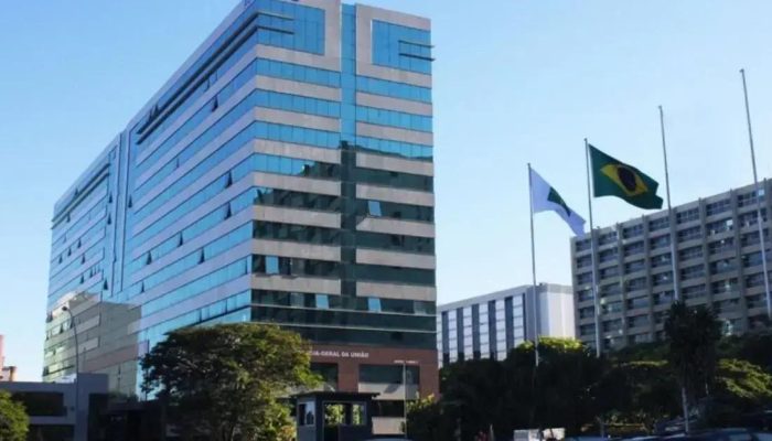 AGU solicita ao STF ações imediatas contra disseminação de fake news